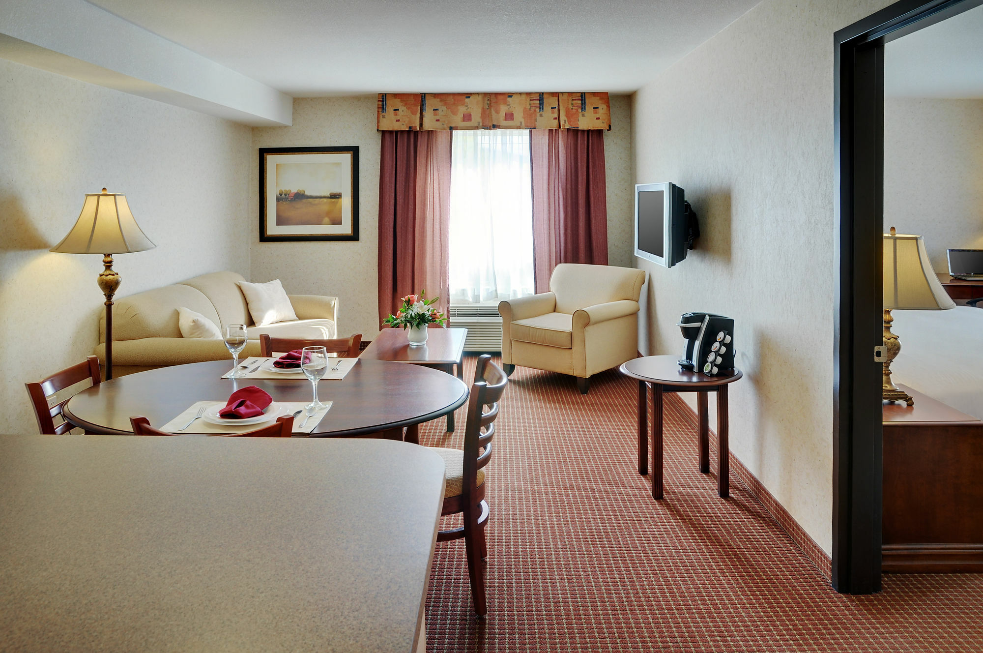 Pomeroy Inn & Suites Fort St. John Екстер'єр фото